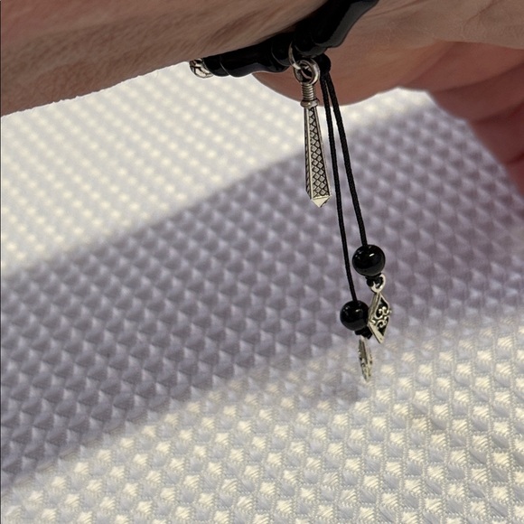 BOHO Bracelet Asian Coin Glass Bead Silver Detail Chain Stretch 6”- 6.5” New - Picture 15 of 16